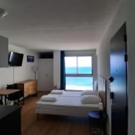 Moderne Avec Piscine, Vue Panoramique - Fr-1-239-1143 Apartment